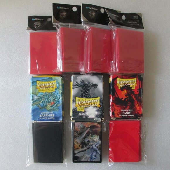 GIANT BUNDLE OF 700+ TRADING CARD SLEEVES - Picture 1 of 16